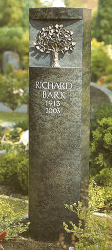 Everlasting Monument - Monument 27