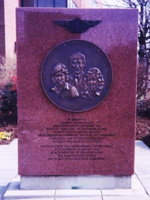 13-Commercial-300x400 Everlasting Monument Co. - Commercial Monument 13